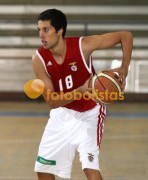 Oliveirense-Benfica