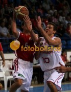 Oliveirense-Benfica